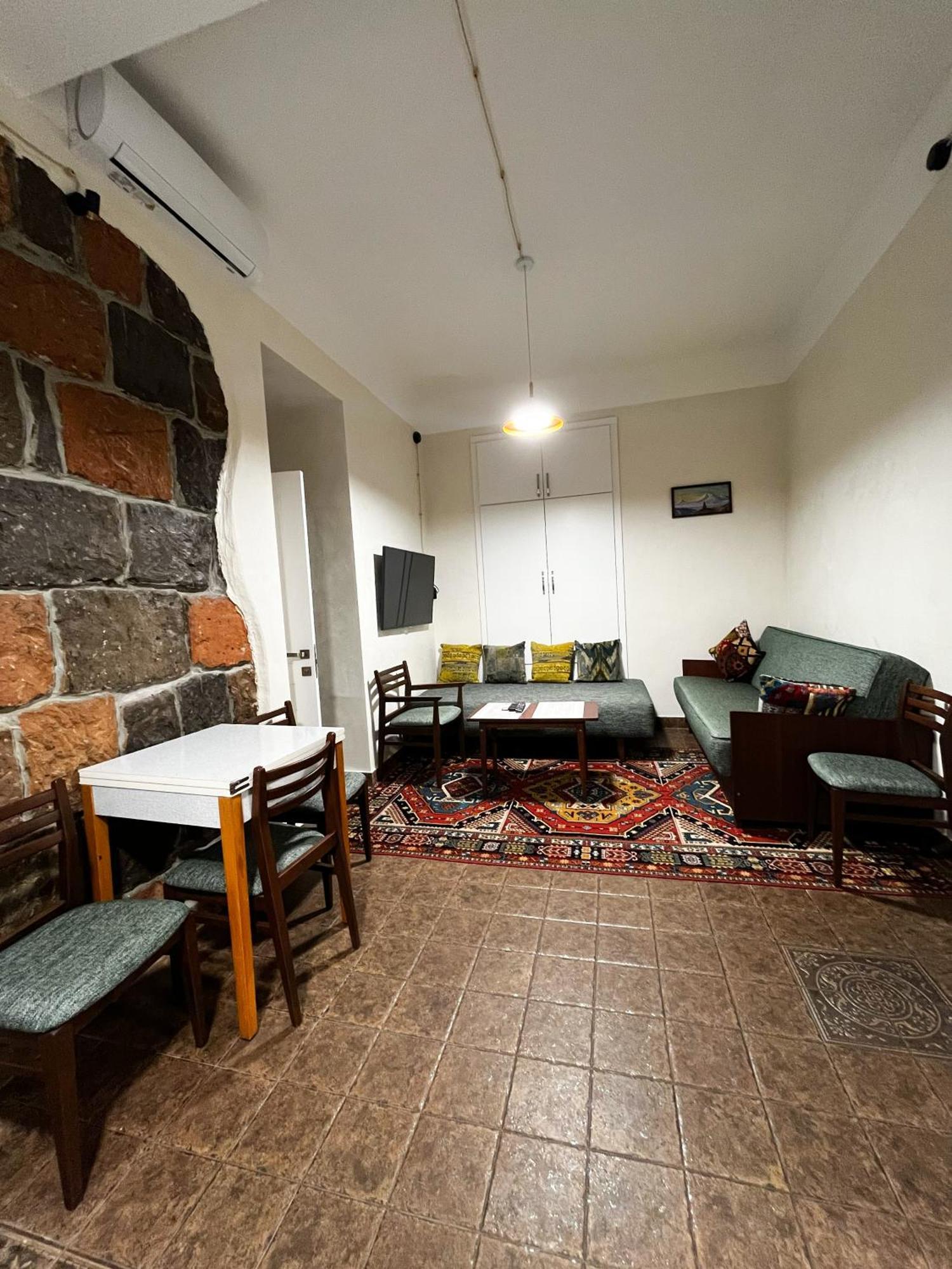 Apartments Pushkin Street Erywań Zewnętrze zdjęcie