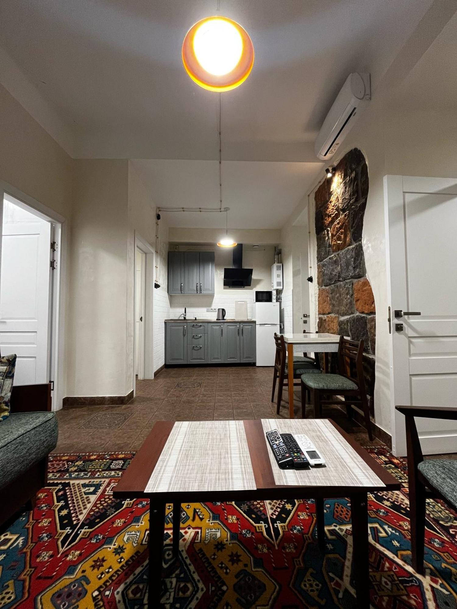 Apartments Pushkin Street Erywań Zewnętrze zdjęcie